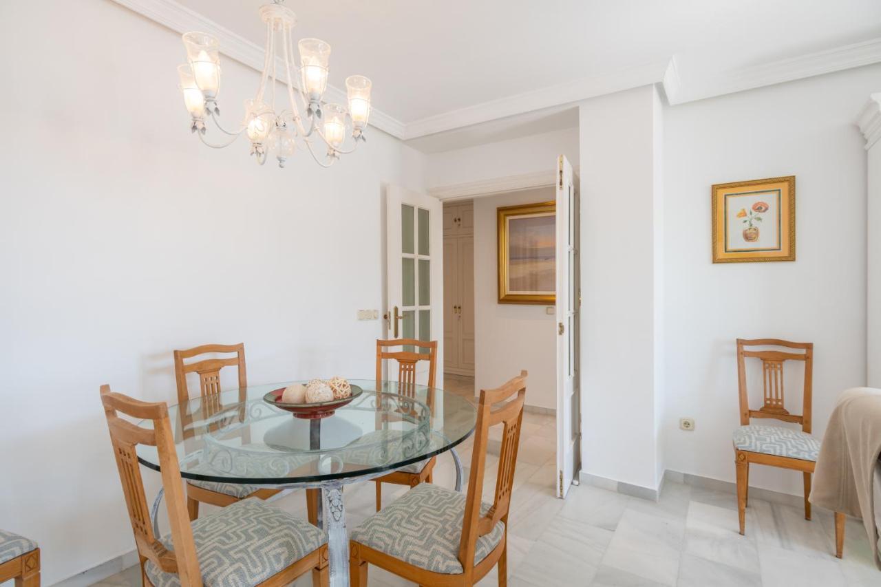 Apartamento Familiar Vistas Al Mar By Rent Me Estepona Luaran gambar