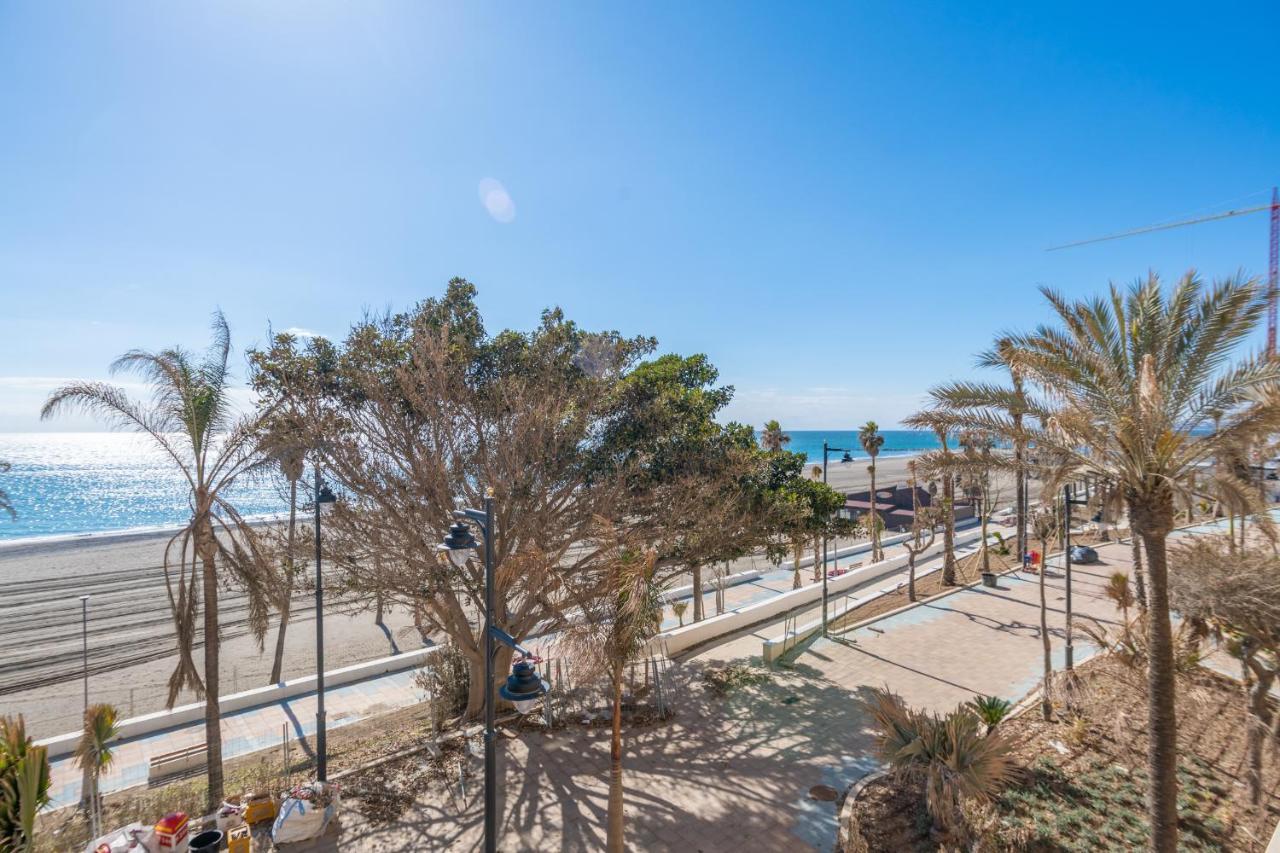 Apartamento Familiar Vistas Al Mar By Rent Me Estepona Luaran gambar