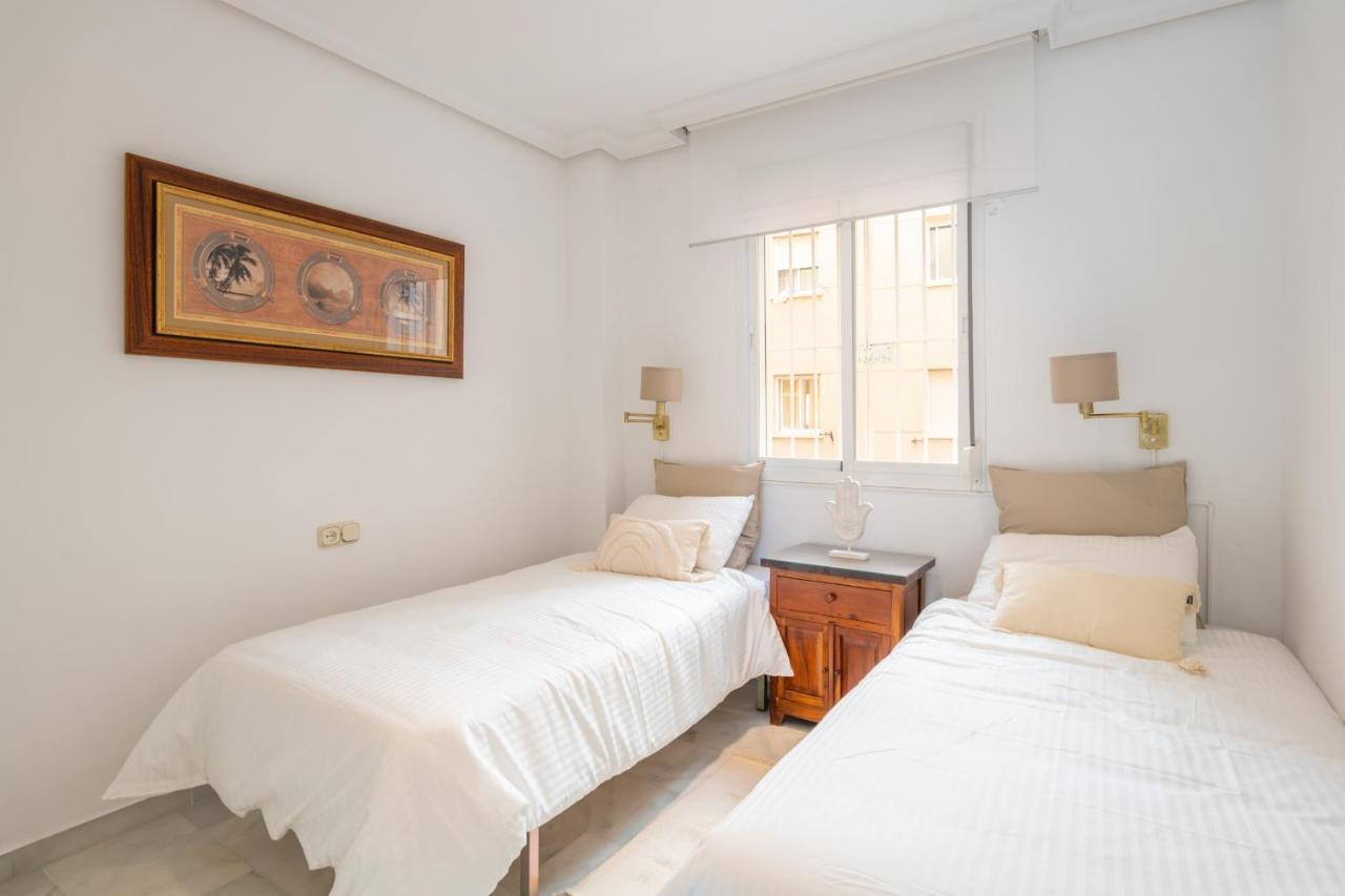 Apartamento Familiar Vistas Al Mar By Rent Me Estepona Luaran gambar